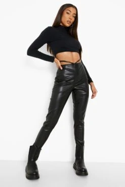 Pantalon Skinny En Similicuir