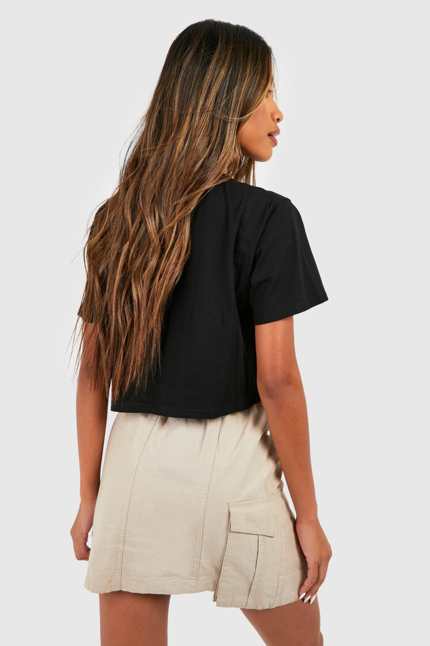 Crop Top Basique à Manches Courtes – Image 2