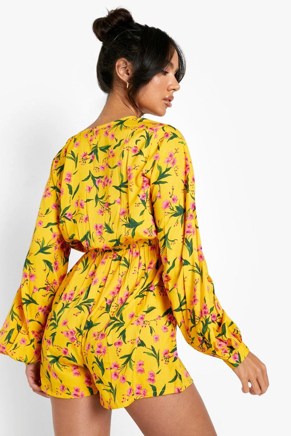 Combishort Ample à Imprimé Fleuri – Image 2