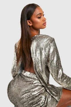 Top Dos Nu Ă Paillettes