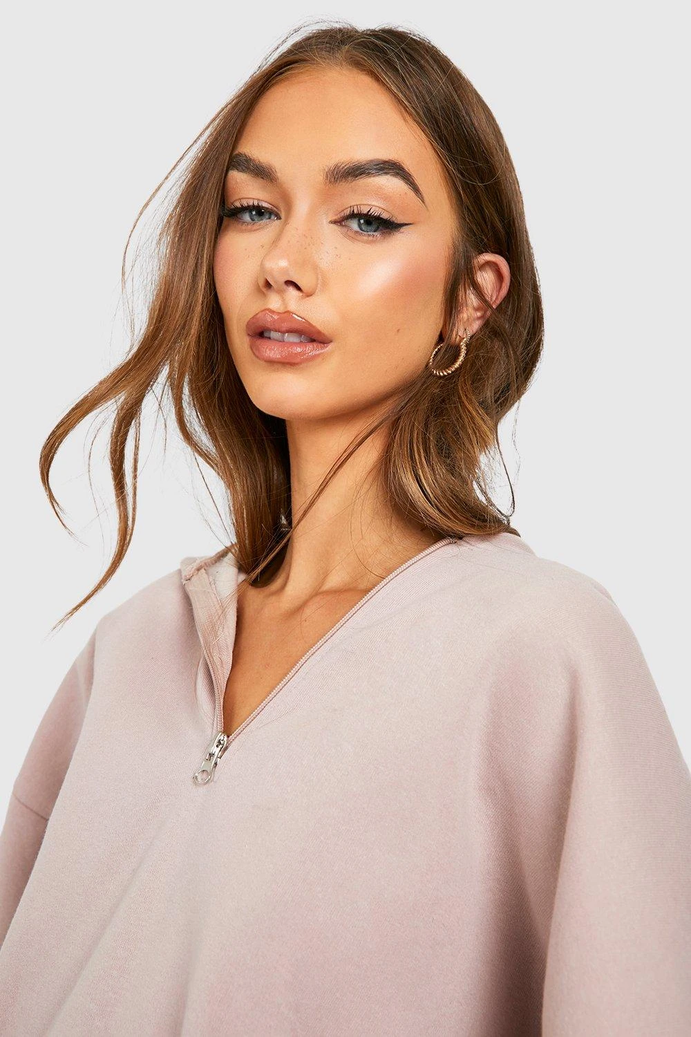 Sweat à Capuche Oversize à Col Zippé – Image 4