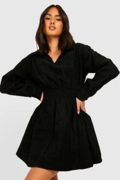 BOOHOO Robe Patineuse En Velours Côtelé