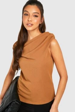 Top Froncé à épaules Dénudées