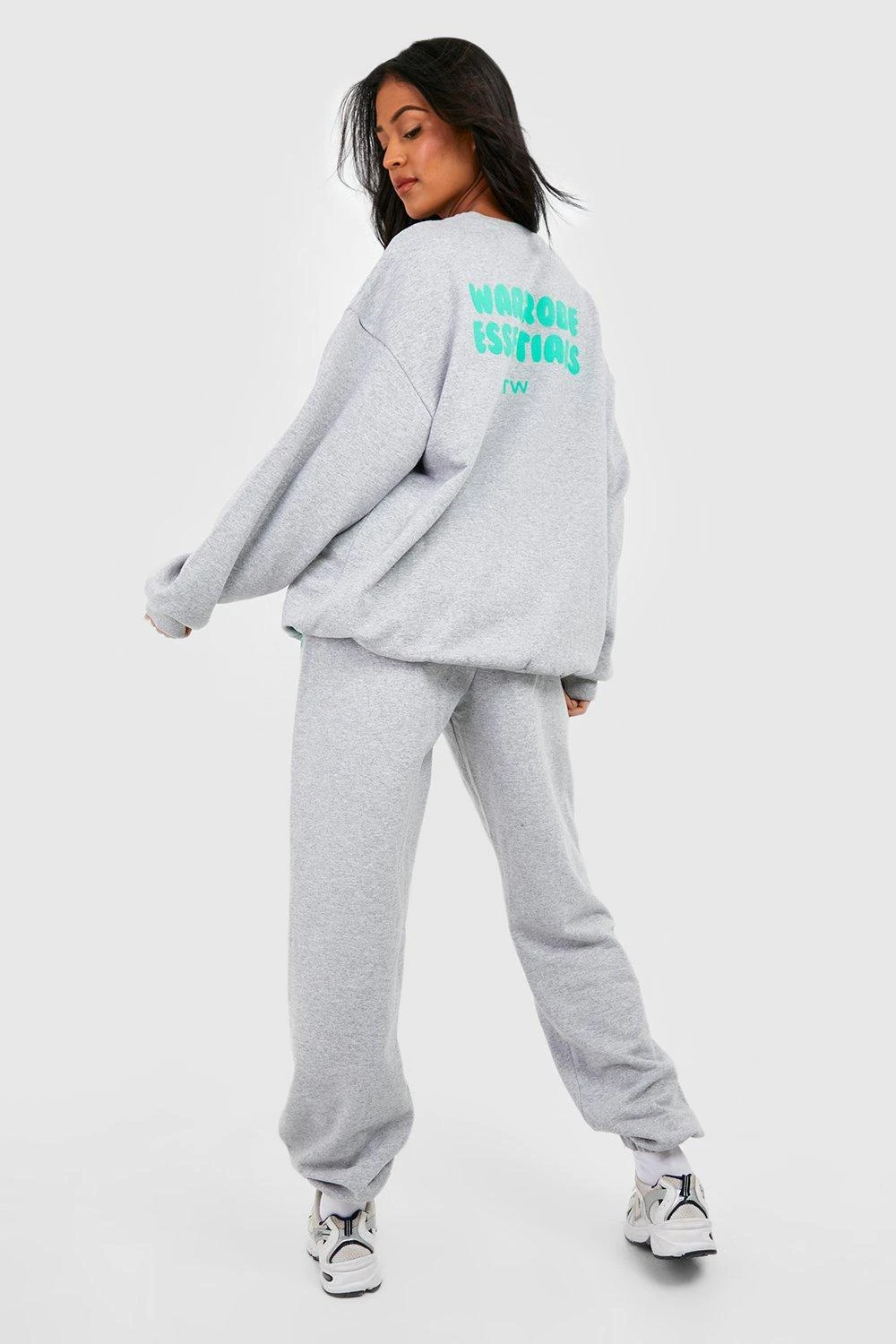 Tall - Jogging Oversize à Slogan Wardrobe Essentials – Image 2