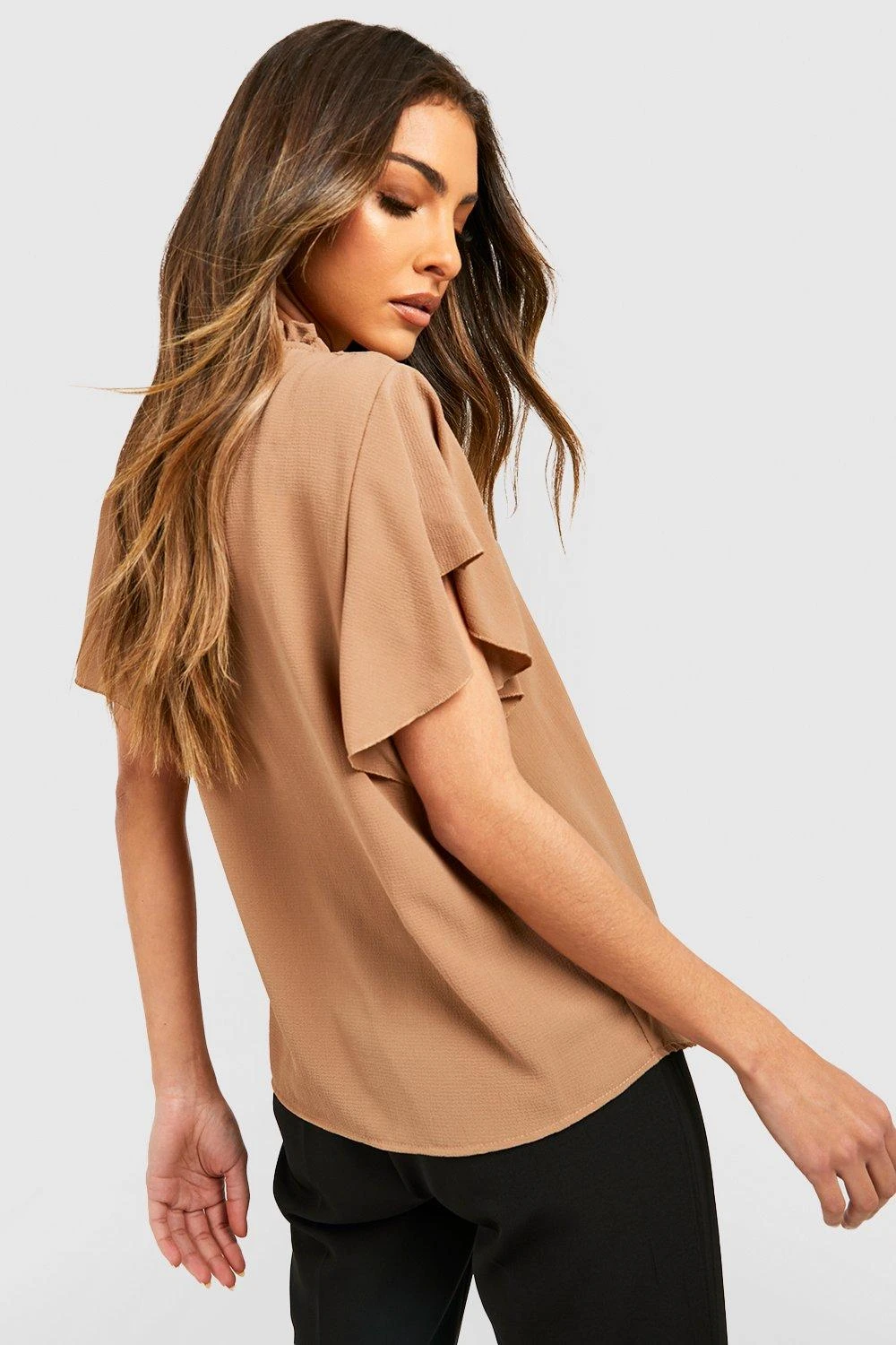 Chemisier à Col Et Manches Volantés – Image 2