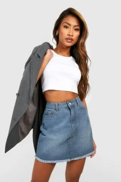 Mini-jupe Délavée à Ourlet Brut