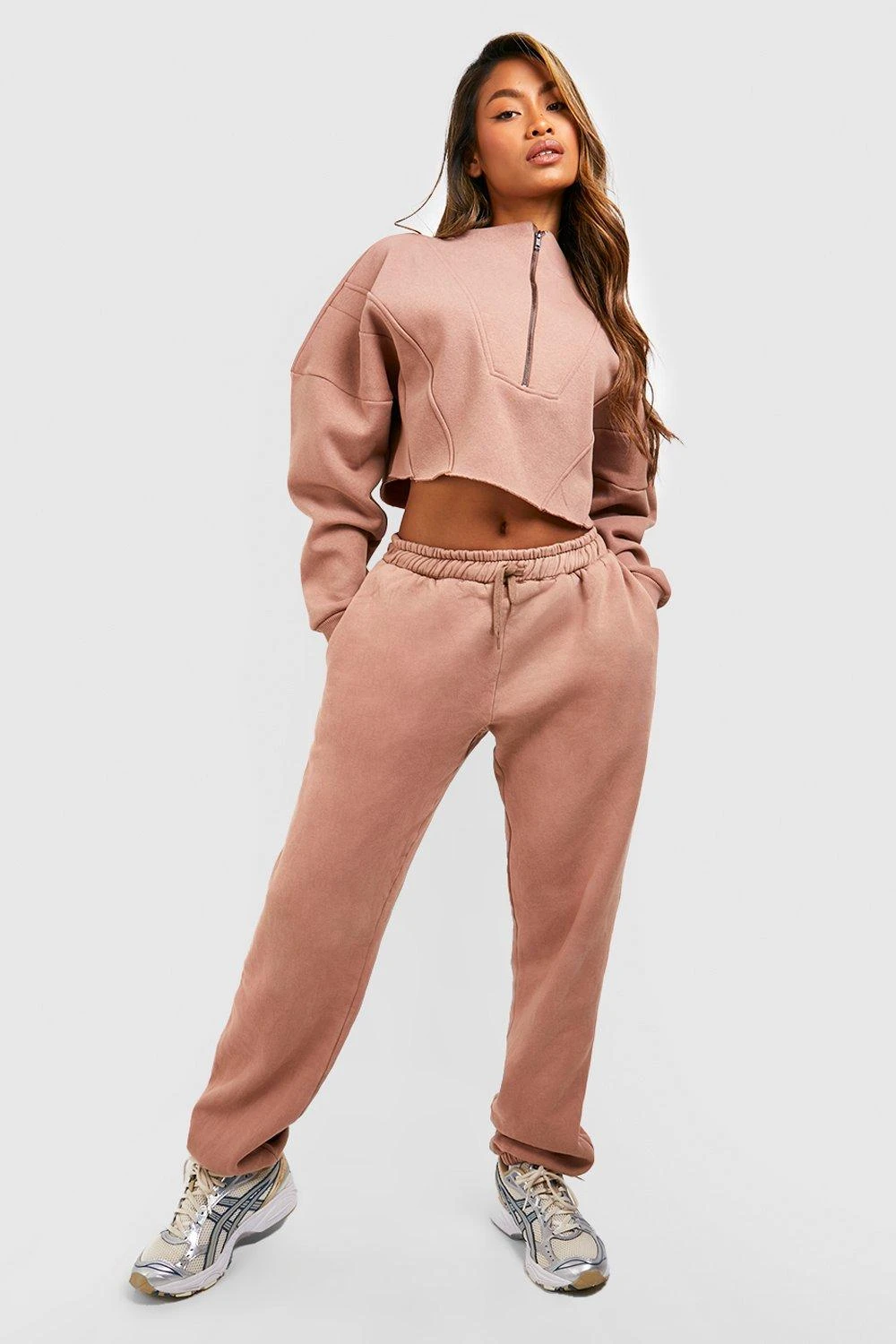 Sweat Court à Col Zippé – Image 3